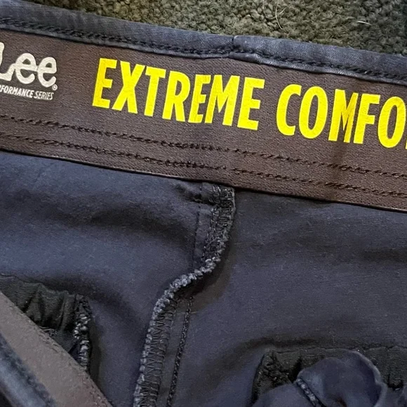 Lee Men's Flat Front Shorts - Black and Tan Both Pairs - Picture 2 of 5